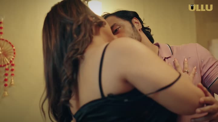 Screenshot Of De De Pyaar De (2025) Hindi Season 01 Part 02 ULLU WEB Series