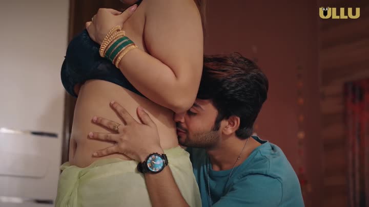 Screenshot Of De De Pyaar De (2025) Hindi Season 01 Part 02 ULLU WEB Series