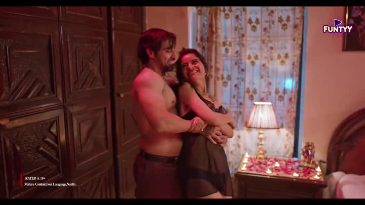 Screenshot Of Japani Malish (2025) Hindi Season 01 Episodes 1 To 3 Funtyy WEB Series