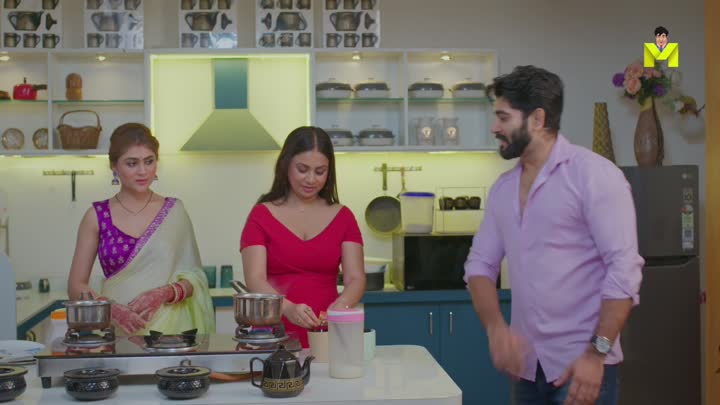 Screenshot Of Maajra (2025) Hindi Season 01 Episodes 1 To 3 Mastram WEB Series