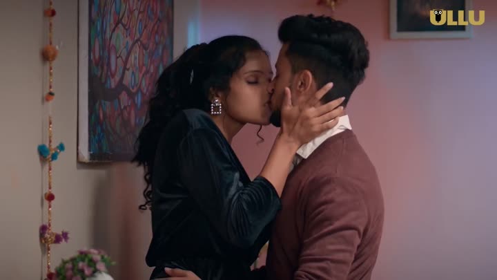 Screenshot Of Meri Mummy Ki Dost (2025) Hindi Season 01 Part 02 ULLU WEB Series