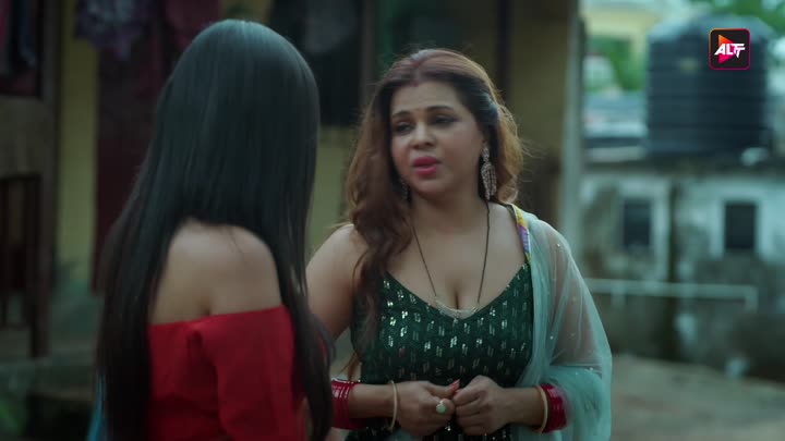 Screenshot Of Raseeli Bhabhi (2025) Hindi Season 01 Episodes 3 To 4 Added AltBalaji WEB Series