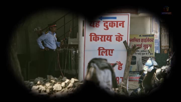Screenshot Of Sabse Bada Rupaiya (2025) Hindi Season 01 Part 1 Atrangii WEB Series